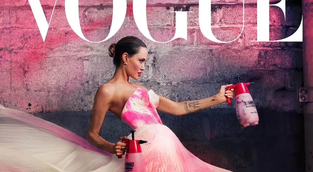 Менің ұлым секс комикстерін салады. Нудистік порно бейнелерді қараңыз