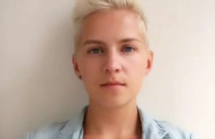 Бір жігіт доптарын ұрып алды (видео)