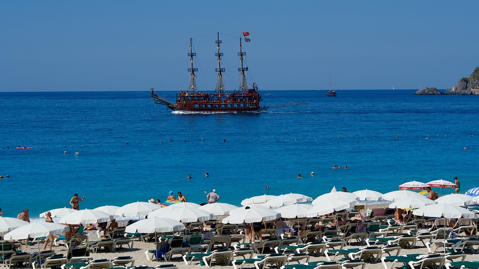Горящих туров не будет: туроператоры предупредили о подорожании отдыха в Турции