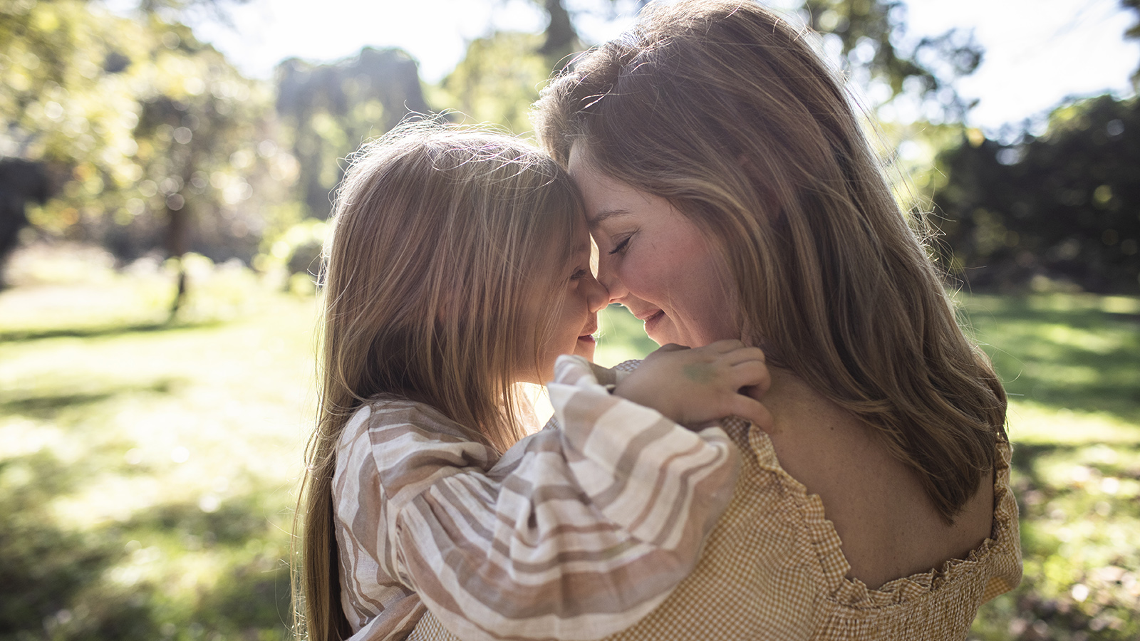 Мы с тобой одной мысли: как формируется привязанность между матерью и  ребенком | Forbes Woman
