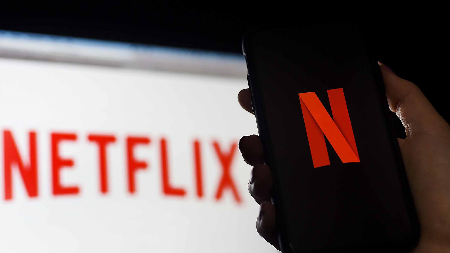 Российские пользователи Netflix столкнулись с проблемами при оплате  подписки | Forbes Life