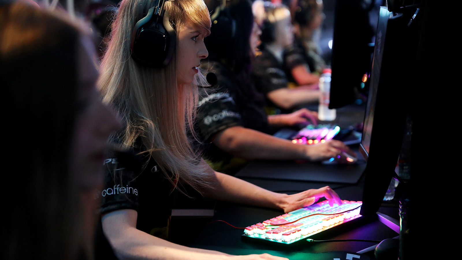 Женщинам дороги нет: как работает сексизм в компьютерных играх | Screenlifer