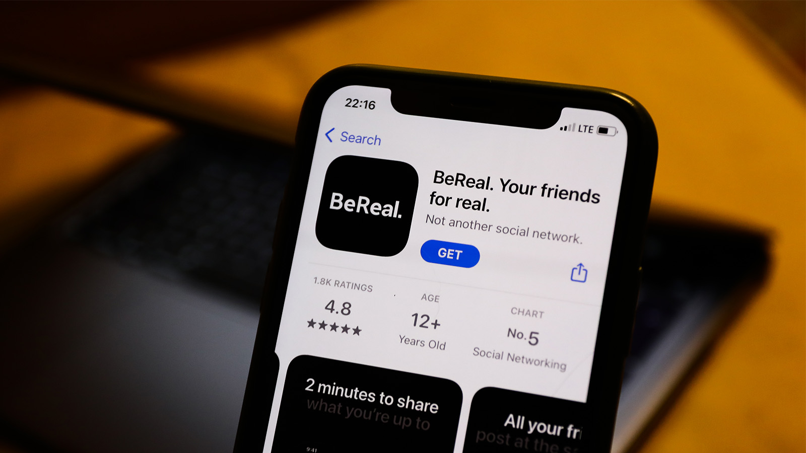 Соцсеть BeReal названа лучшим приложением для iPhone в App Store в 2022  году | Forbes Life