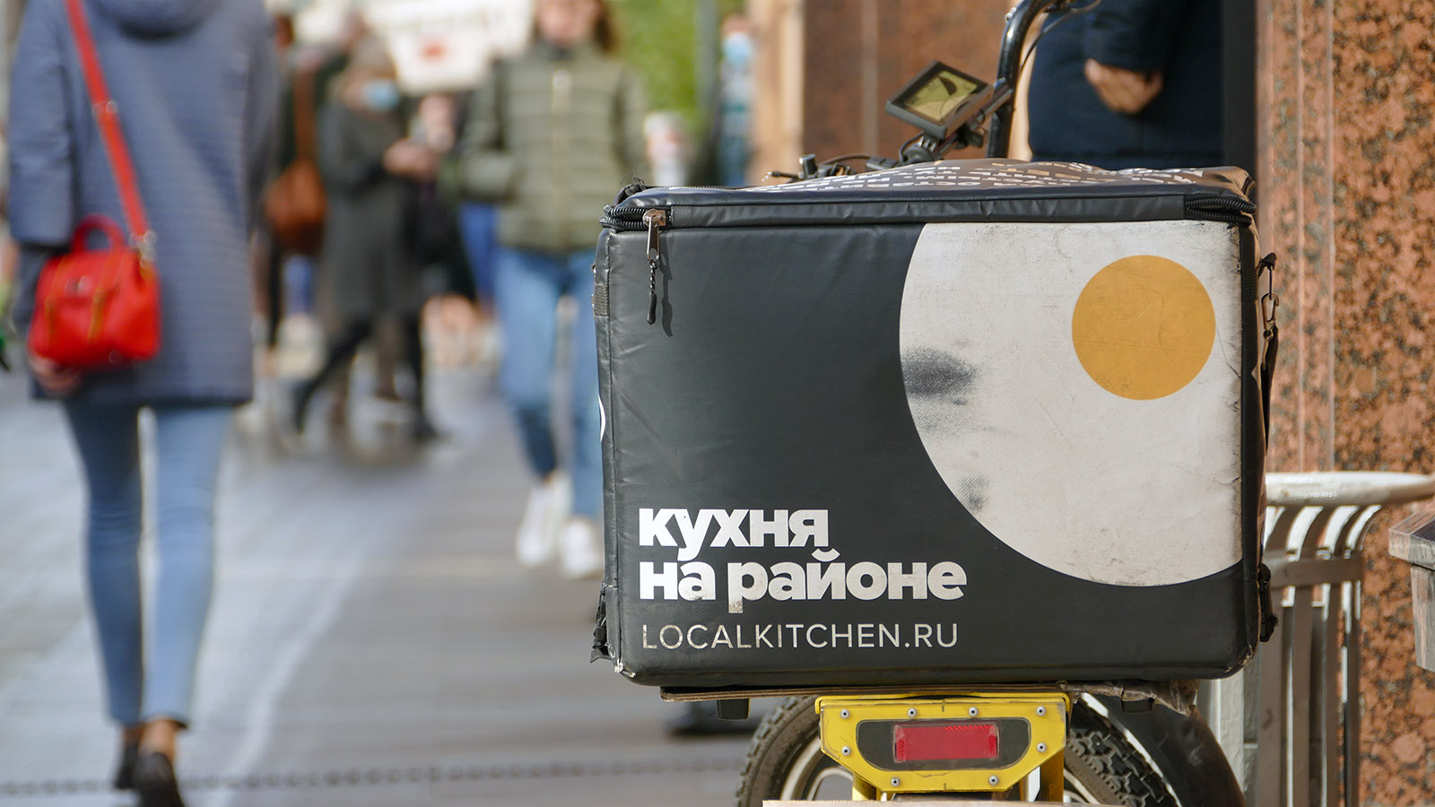 Кухня на районе запустит сеть автоматов с готовой едой и кафетерии будущего