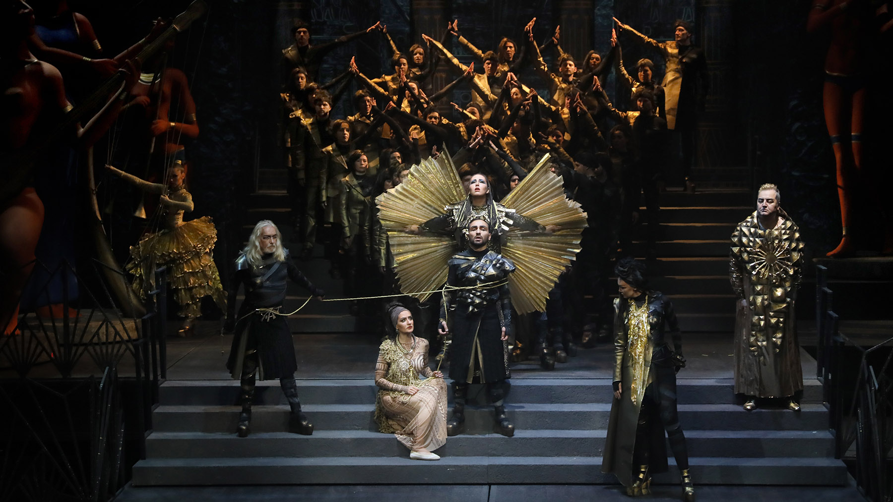 Балеты, оперы и мюзиклы: лучшие музыкальные проекты в премии Золотая маска  2023