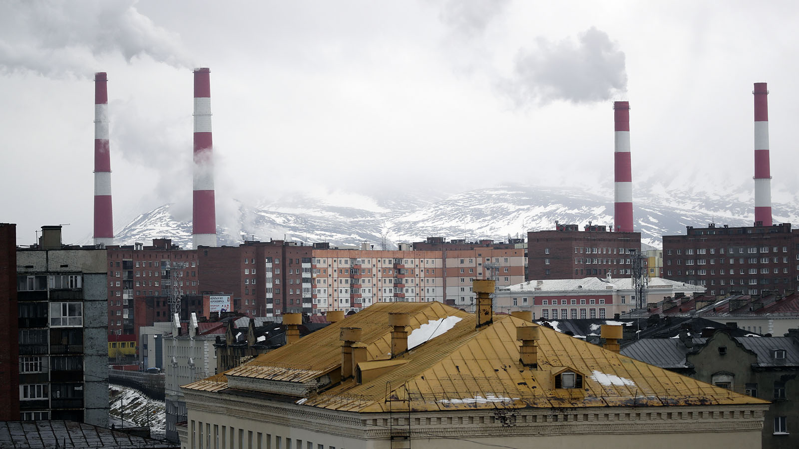 Норильск занял первое место в рейтинге городов — загрязнителей воздуха в России