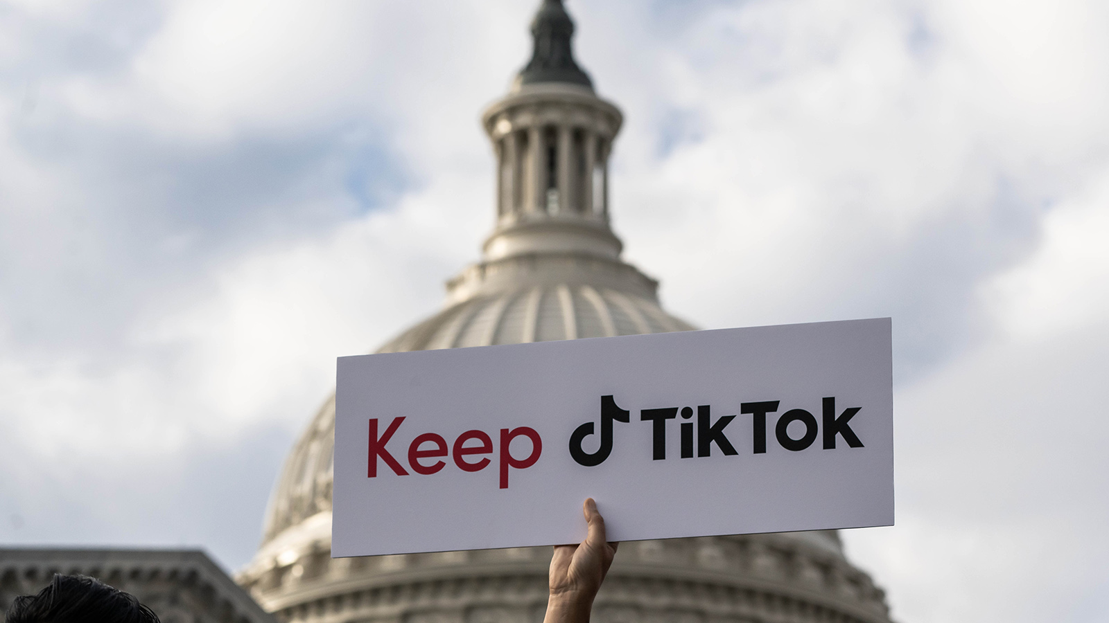 Трамп, уйгуры и критика Компартии: как работает политическая цензура в  TikTok | Forbes.ru