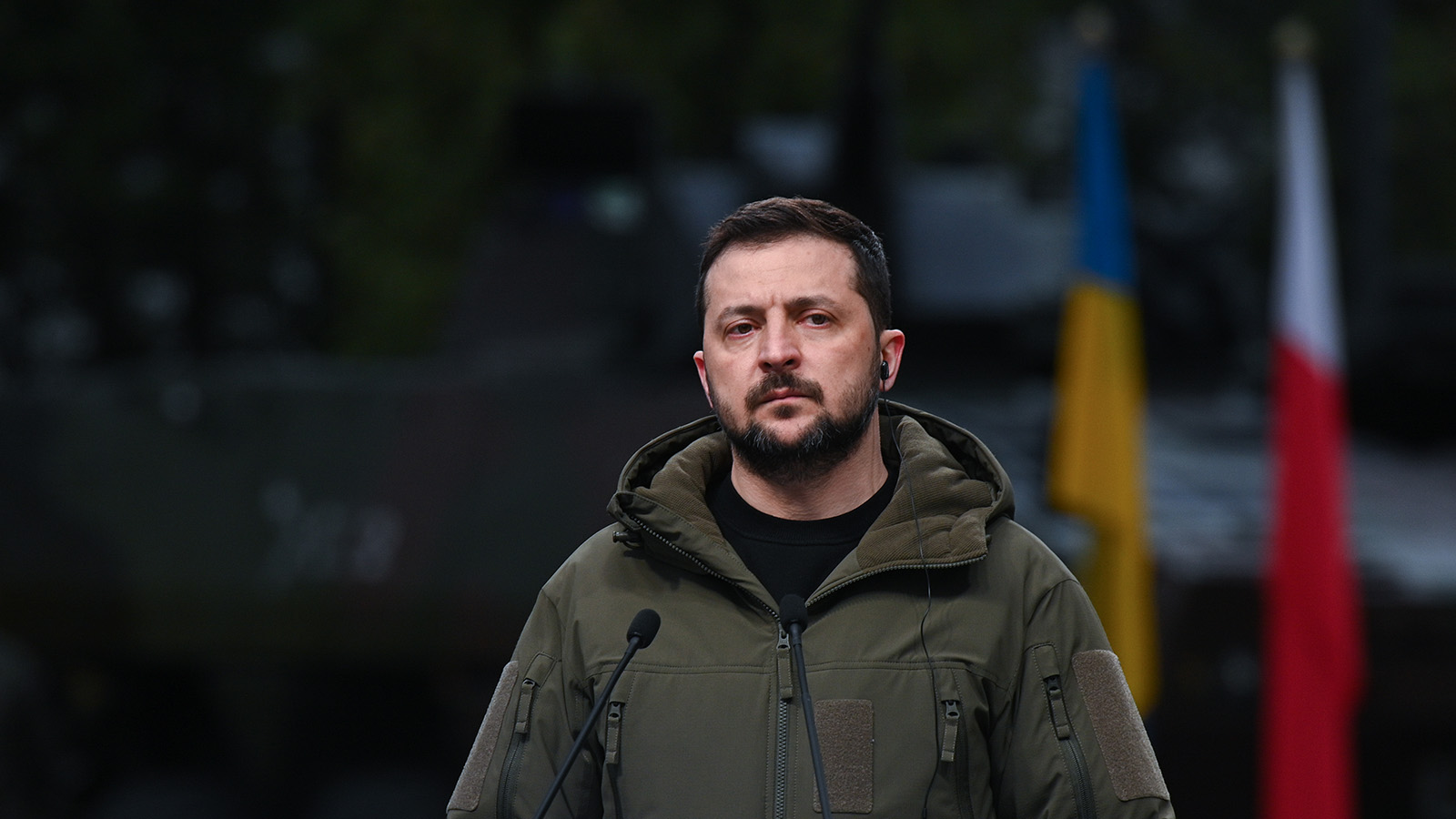 Зеленский заявил о необходимости подождать с контрнаступлением Украины