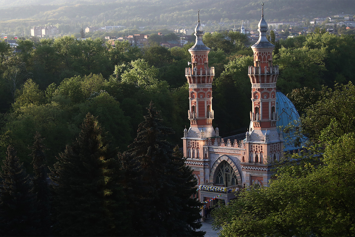 Культурный гид по Владикавказу: что смотреть и куда идти в столице Северной  Осетии | Forbes Life