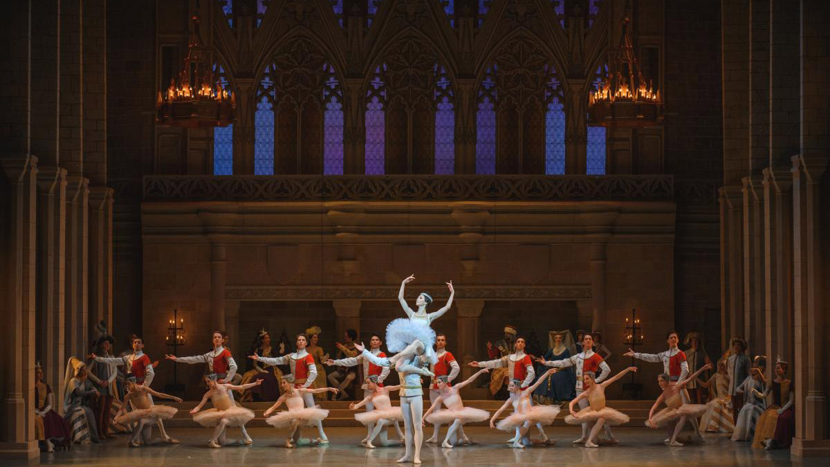 Смена поколений: в каких спектаклях можно увидеть новых звезд российского балета