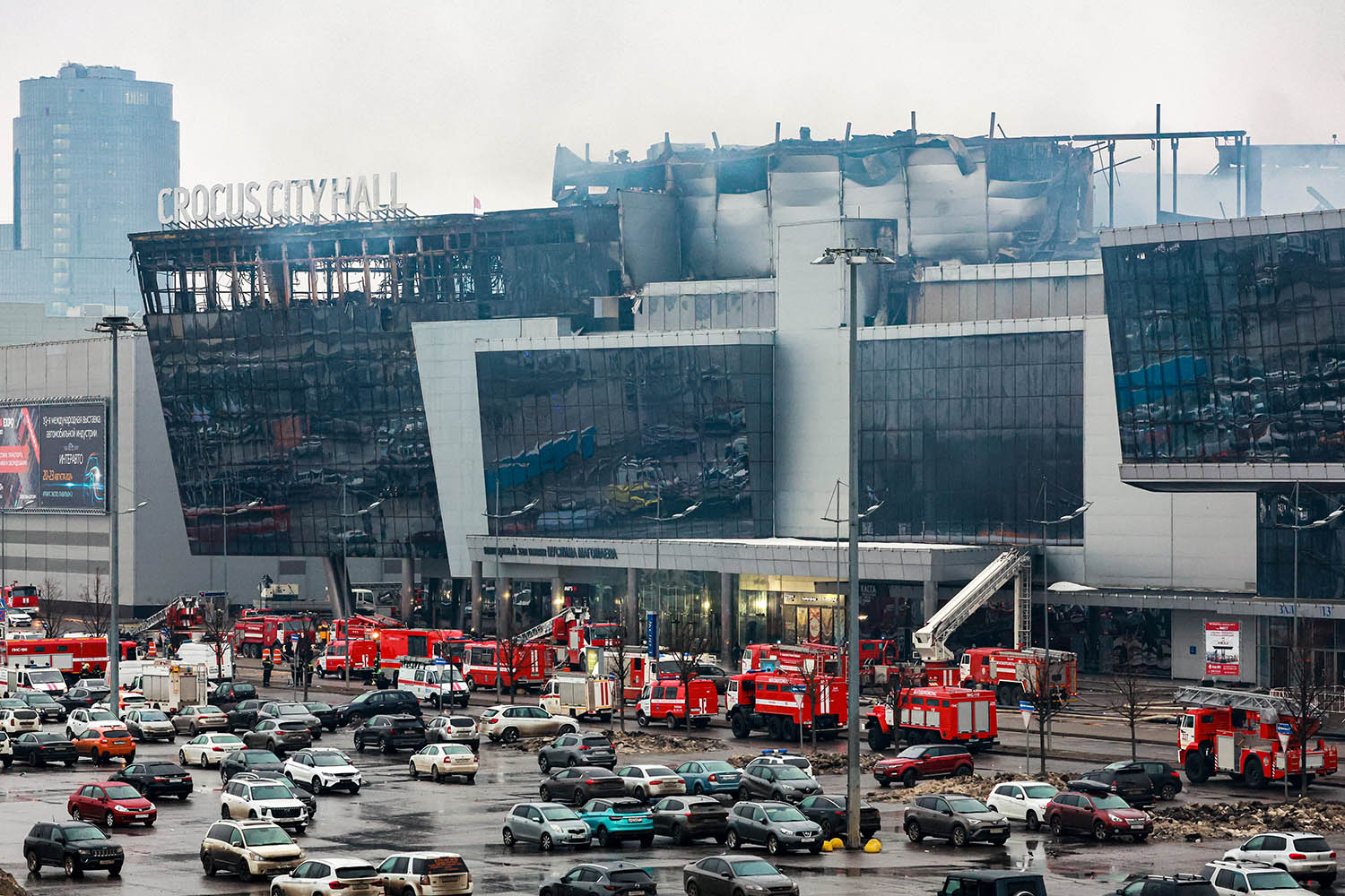 Crocus City Hall на утро после теракта. Фото | Forbes.ru