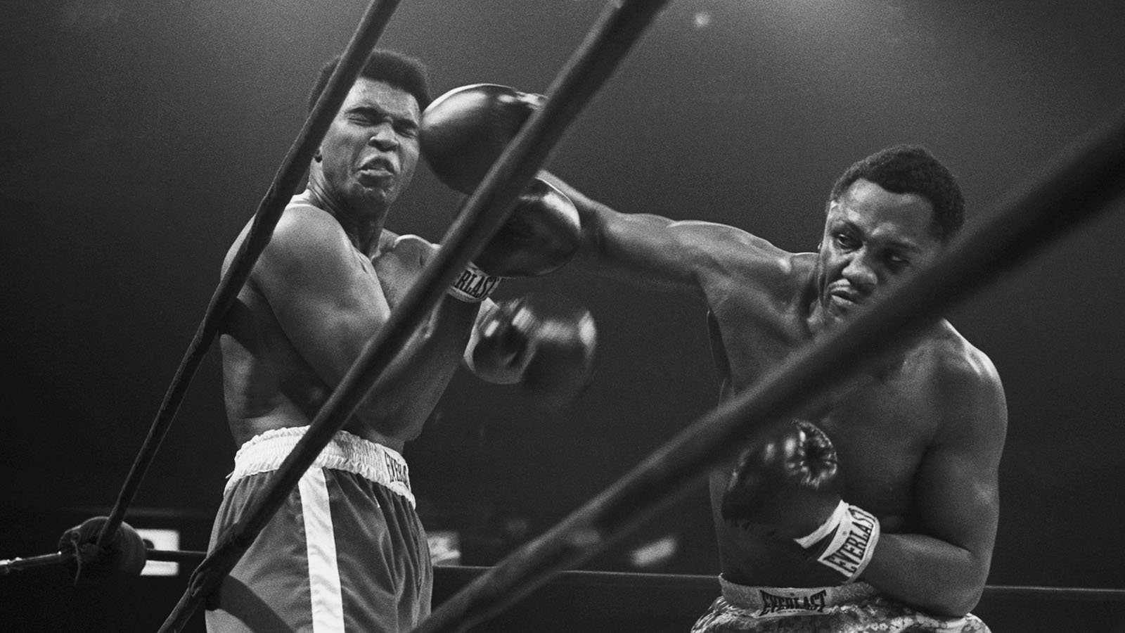 Грохот, Триллер, Война и Резня: величайшие противостояния в истории бокса