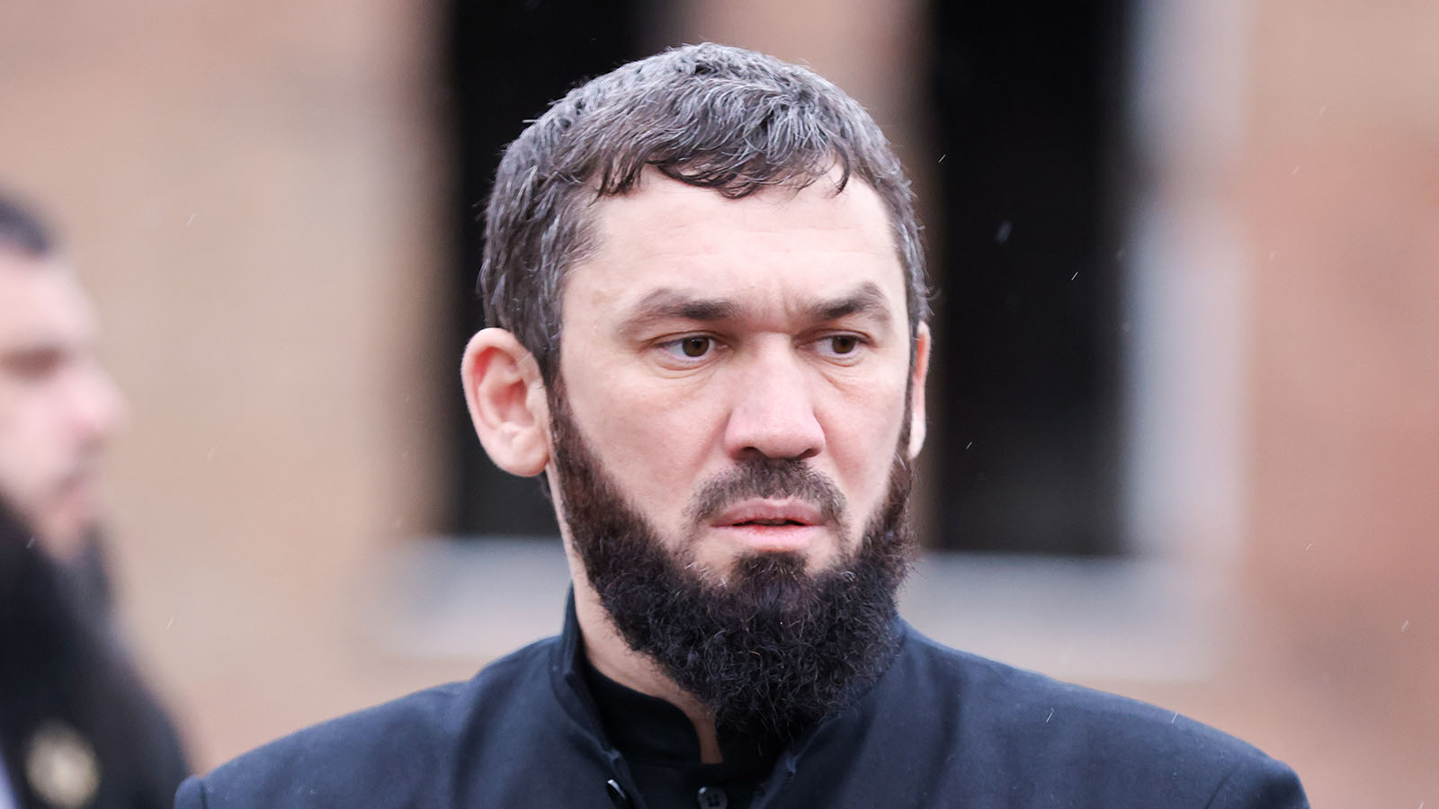Спикер парламента Чечни досрочно сложил полномочия после девяти лет на этом посту