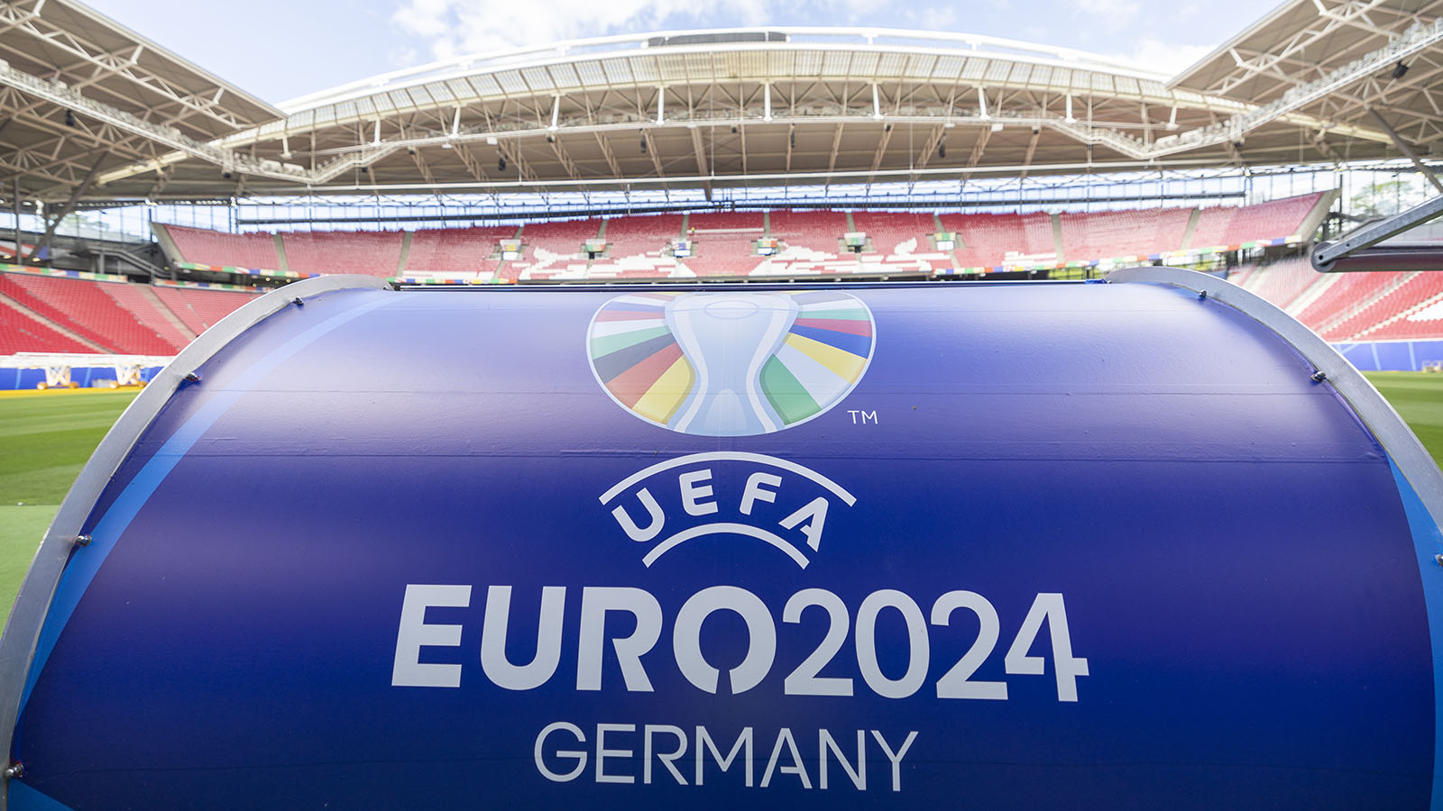 Рекордный доход и урезание трат: сколько УЕФА заработает на Евро-2024