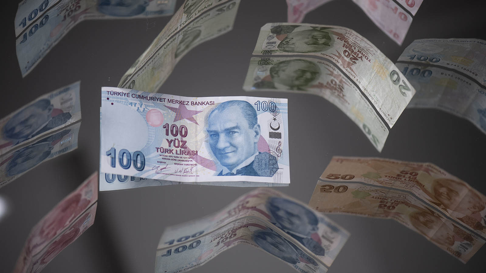 Лирическое отступление: почему брокеры отказываются от операций с турецкой валютой