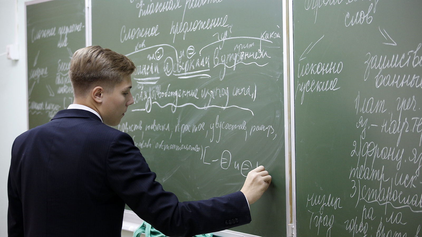 В Генпрокуратуре рассказали о случаях отказа девятиклассникам в переходе в 10-й класс