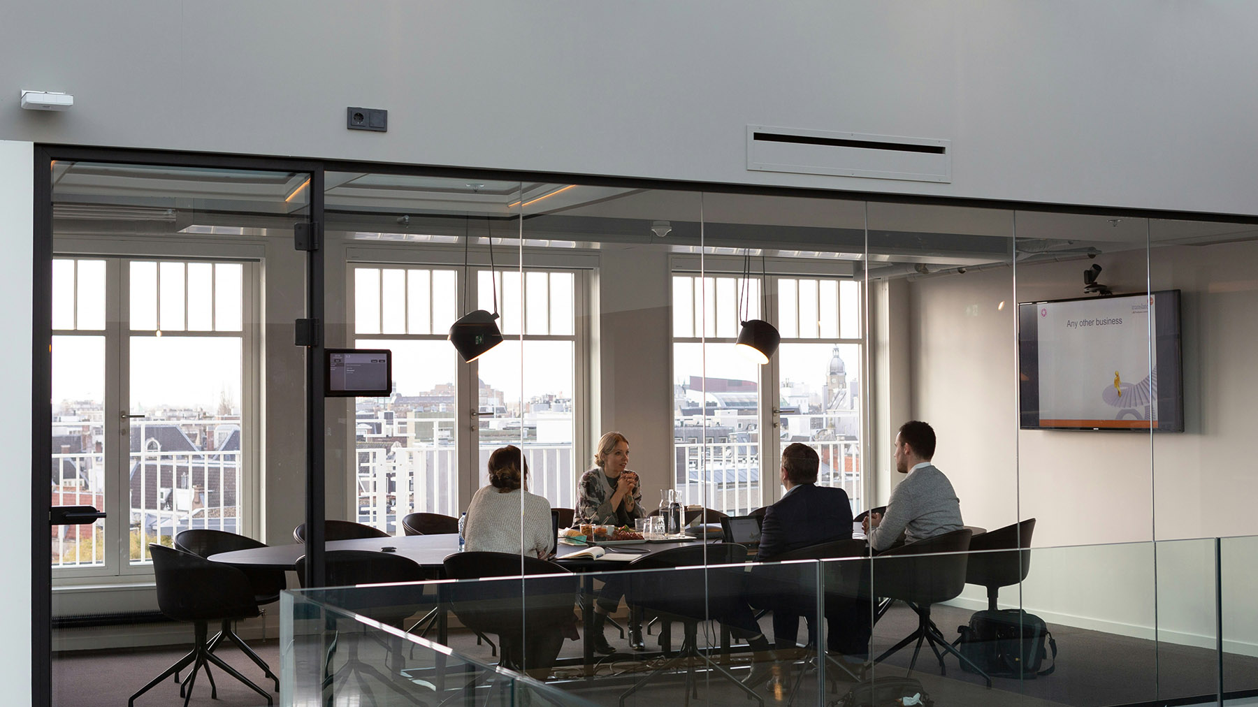 Выбор не в пользу себя: почему женщины не занимают лидирующих позиций в бизнесе