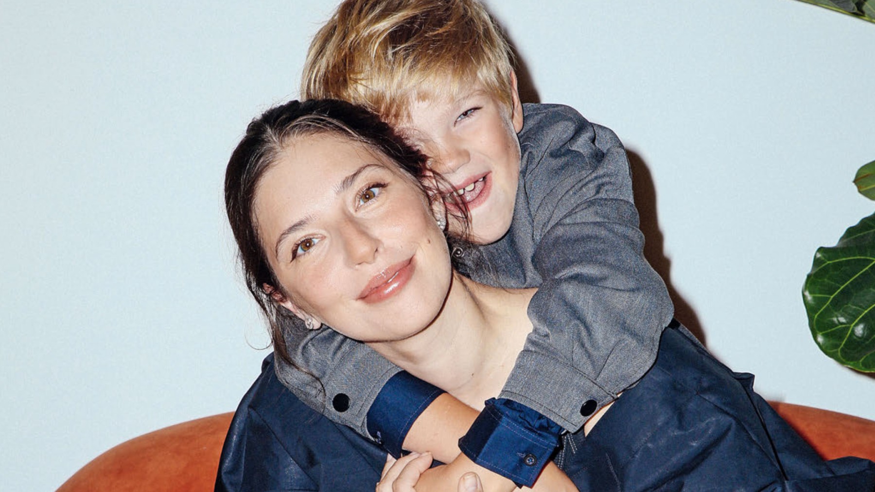 Разбираться в новом, а не запрещать: Дарья Золотухина  о воспитании нового поколения