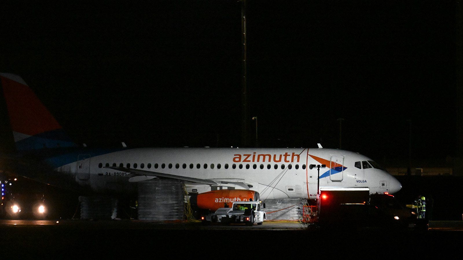 ОАК назвал причину возгорания российского Superjet в Анталье