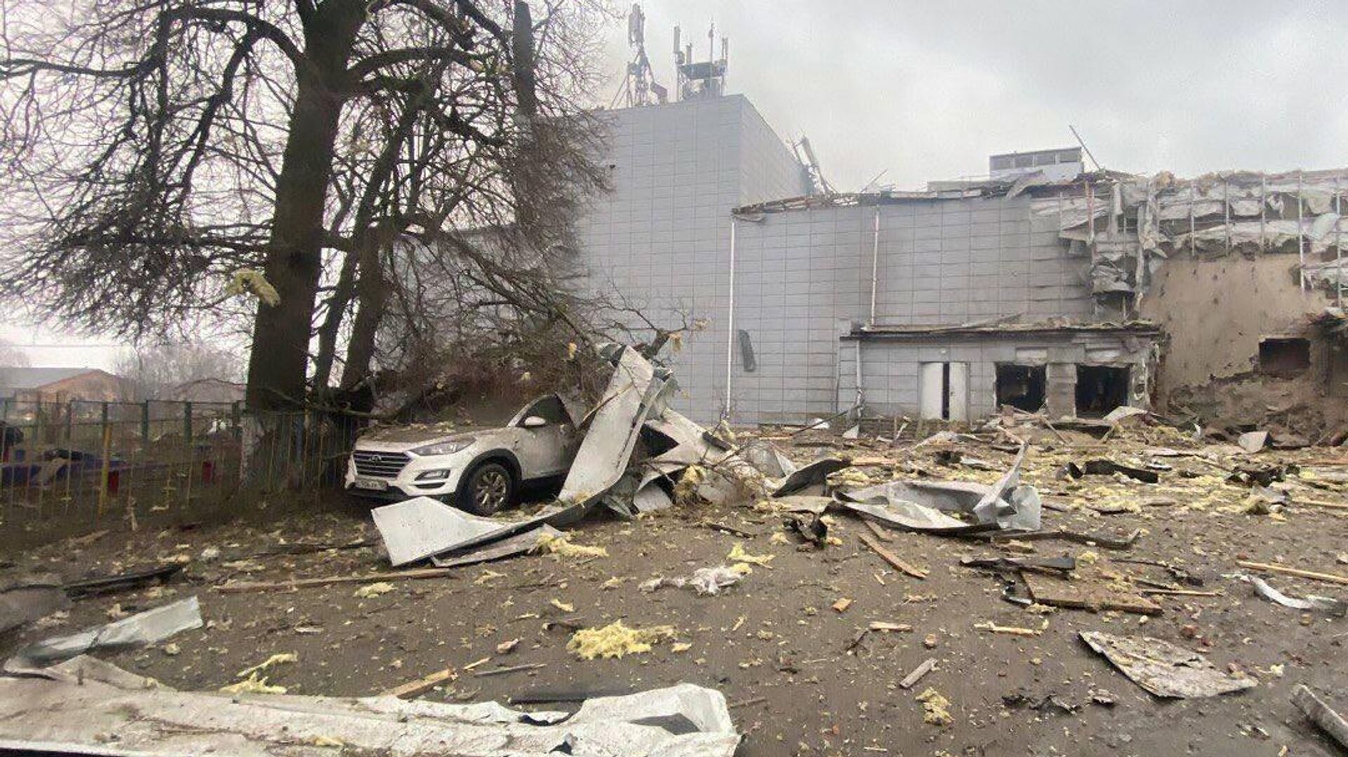 Bioshock-тен сексуалды Элизабет Жыныстық қатынас үшін әйел іздейді