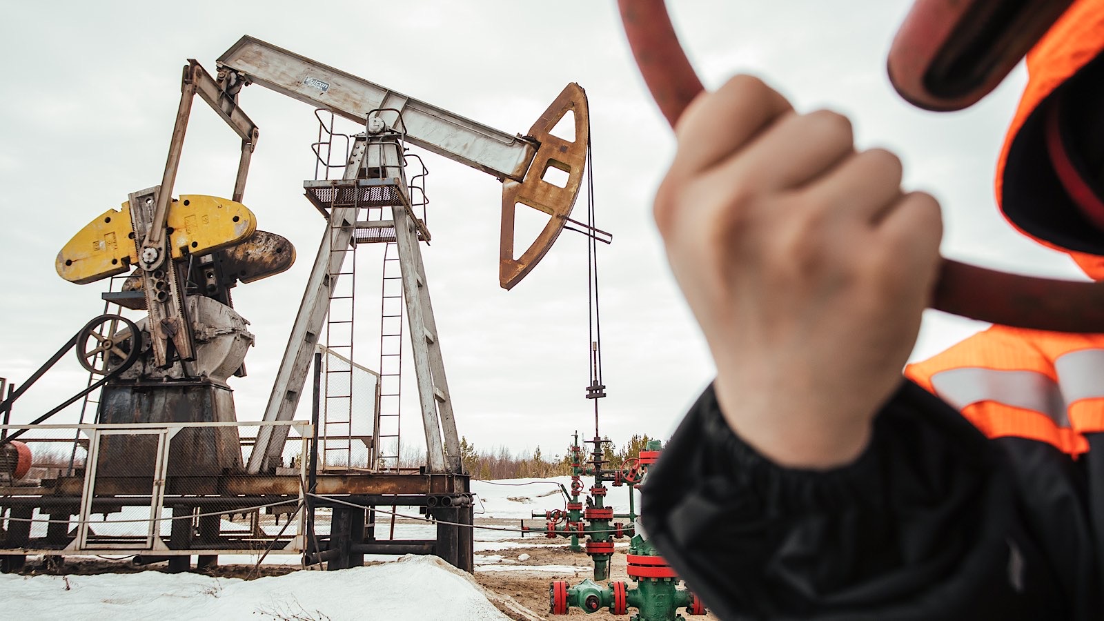 Черное и голубое: что ждет российский экспорт энергоносителей