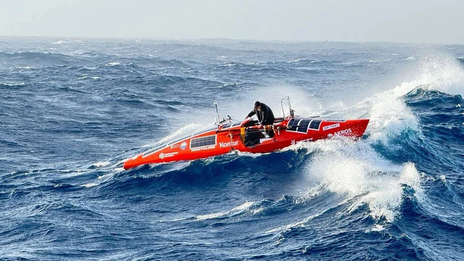 Fiodor Koniuhov, primul din istorie care a traversat Atlanticul de Sud pe o barcă cu vâsle