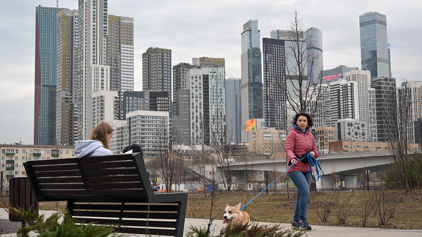 44% зумеров и 37% миллениалов не имеют квартиры в собственности