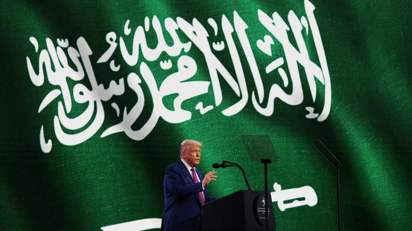«Член семьи Трампа»: чем известен бизнес-партнер президента США в Саудовской Аравии