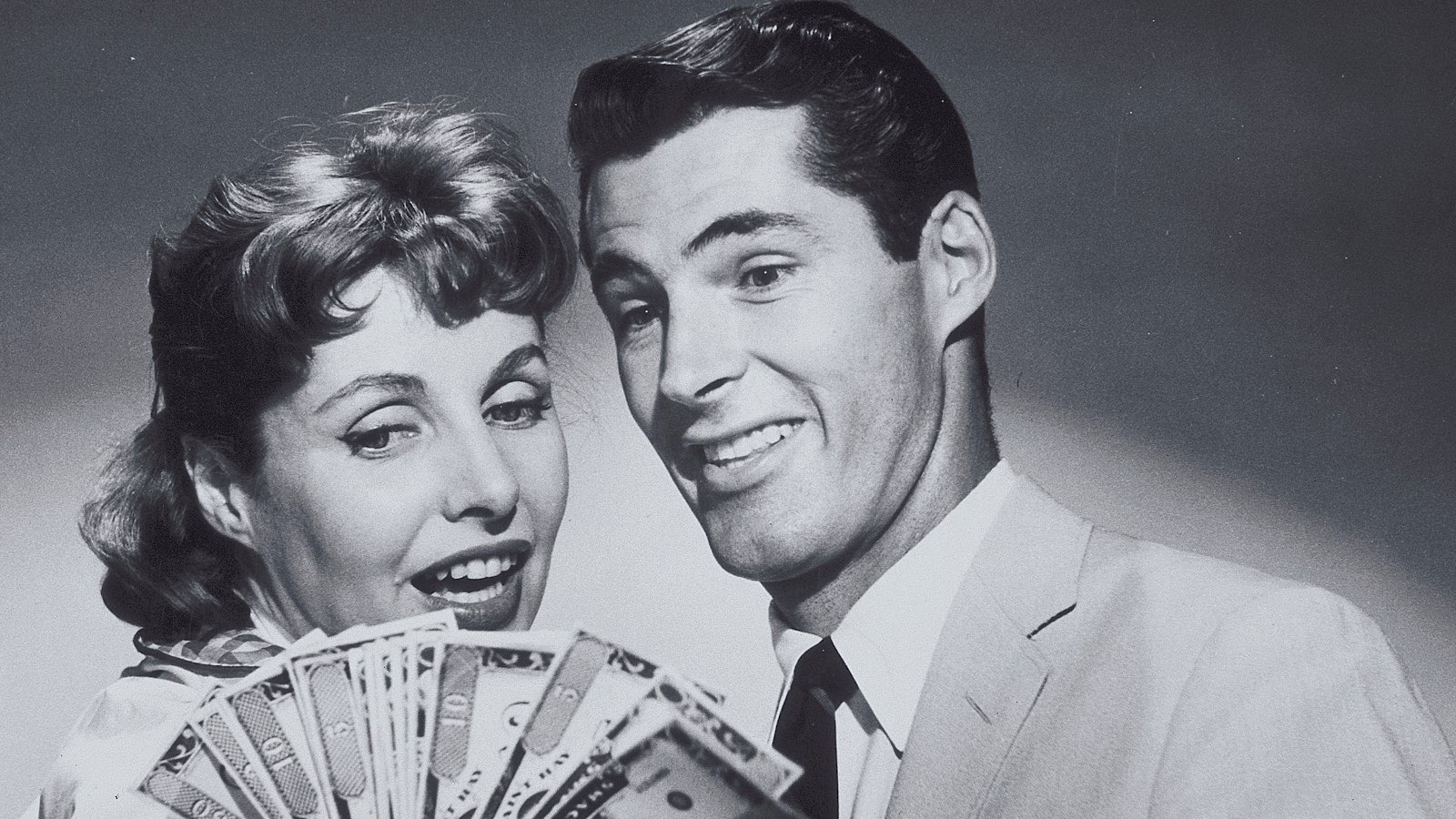 Самые щедрые: какие компании принесут инвестору самую высокую дивидендную доходность