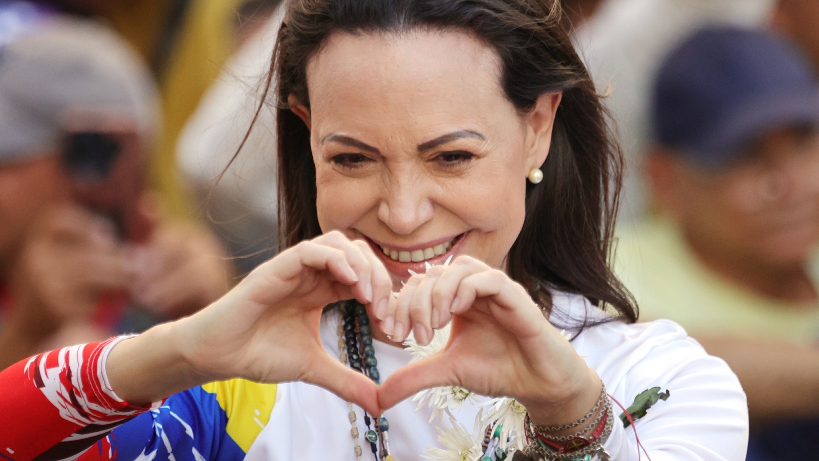 Нобелевскую премию мира присудили венесуэльскому политику Марии Мачадо