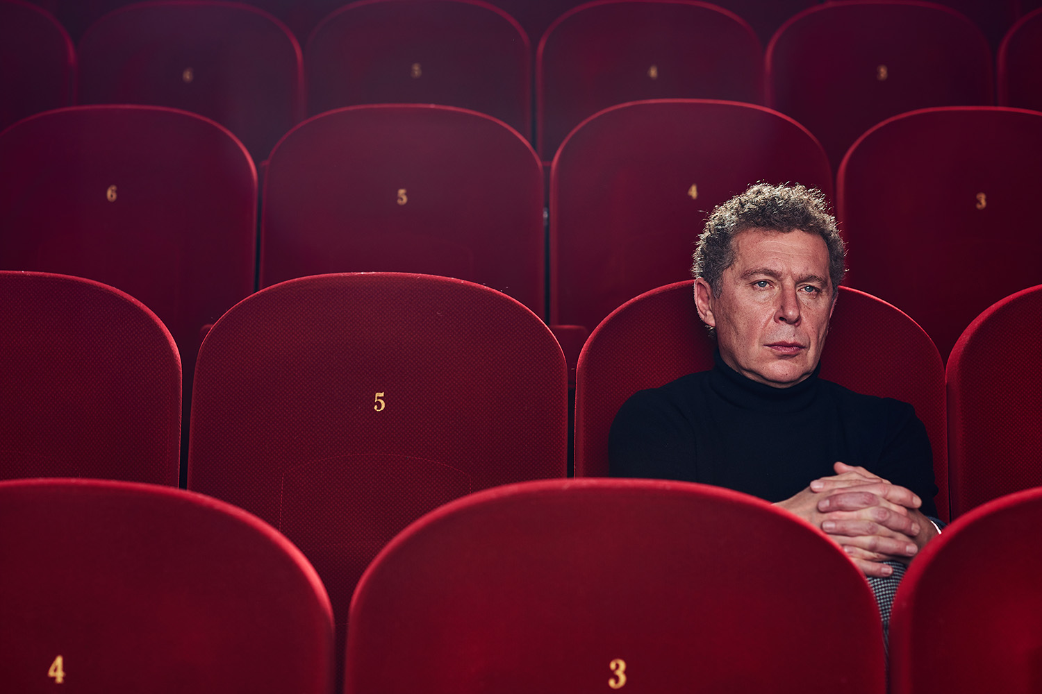 Александр Мамут