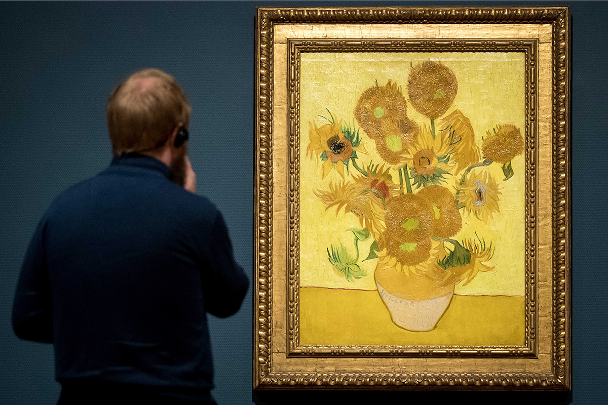 Ограбление музея Ван Гога: драма на час