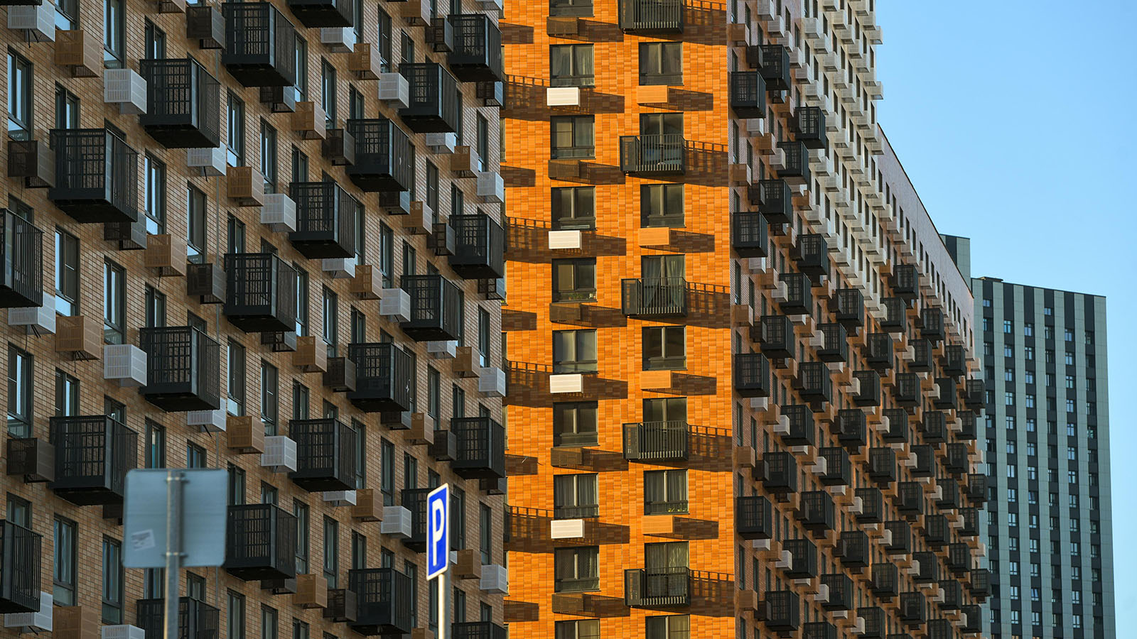 Как выходцы из «Росбилдинга» заняли ведущие места в рейтинге застройщиков - похожая новость на Toplenta