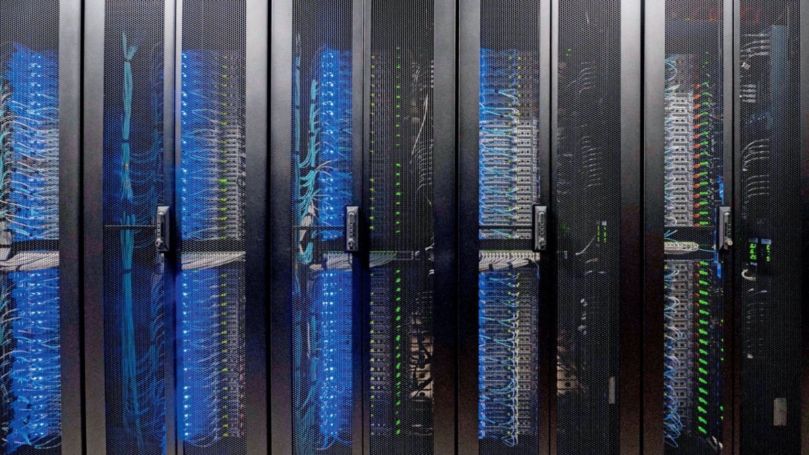 Зеленый промт: почему ИИ требует слишком много энергии и что с этим делают компании