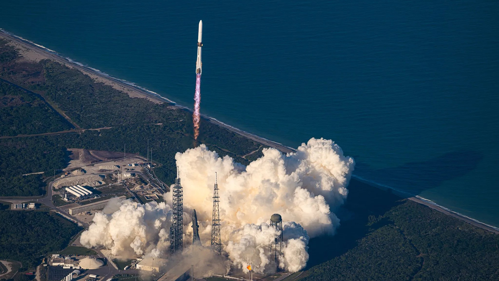 Камень, ножницы, бумага, карандаши неандертальцев и жизнь под Марсом: новости науки