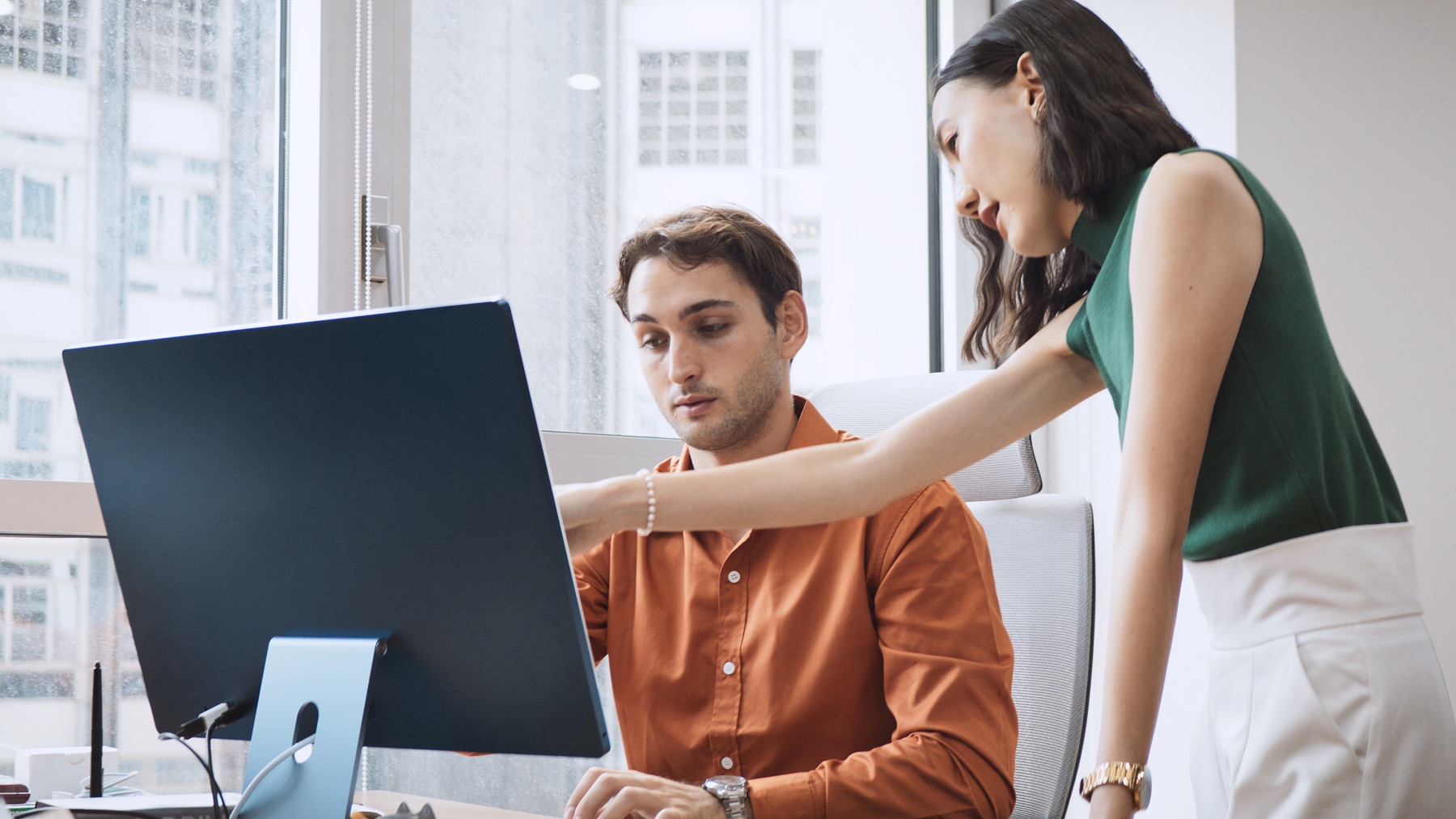 Невидимые ловушки: как молодому специалисту получить оффер и закрепиться в команде