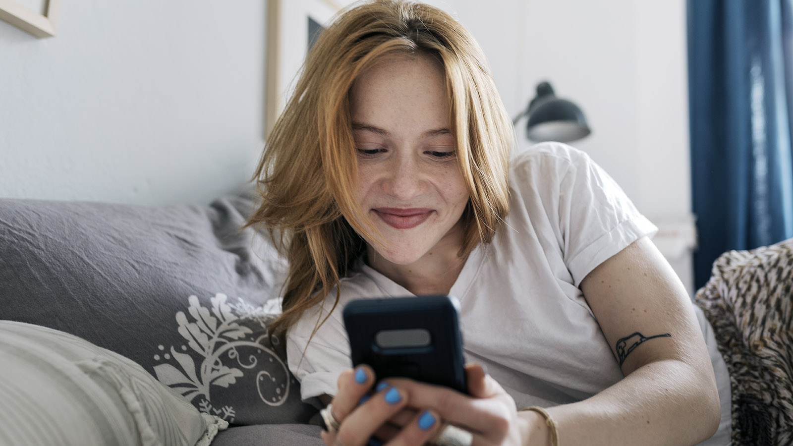 Это как жаловаться незнакомцу в поезде, но за деньги: зачем нужны друзья на час