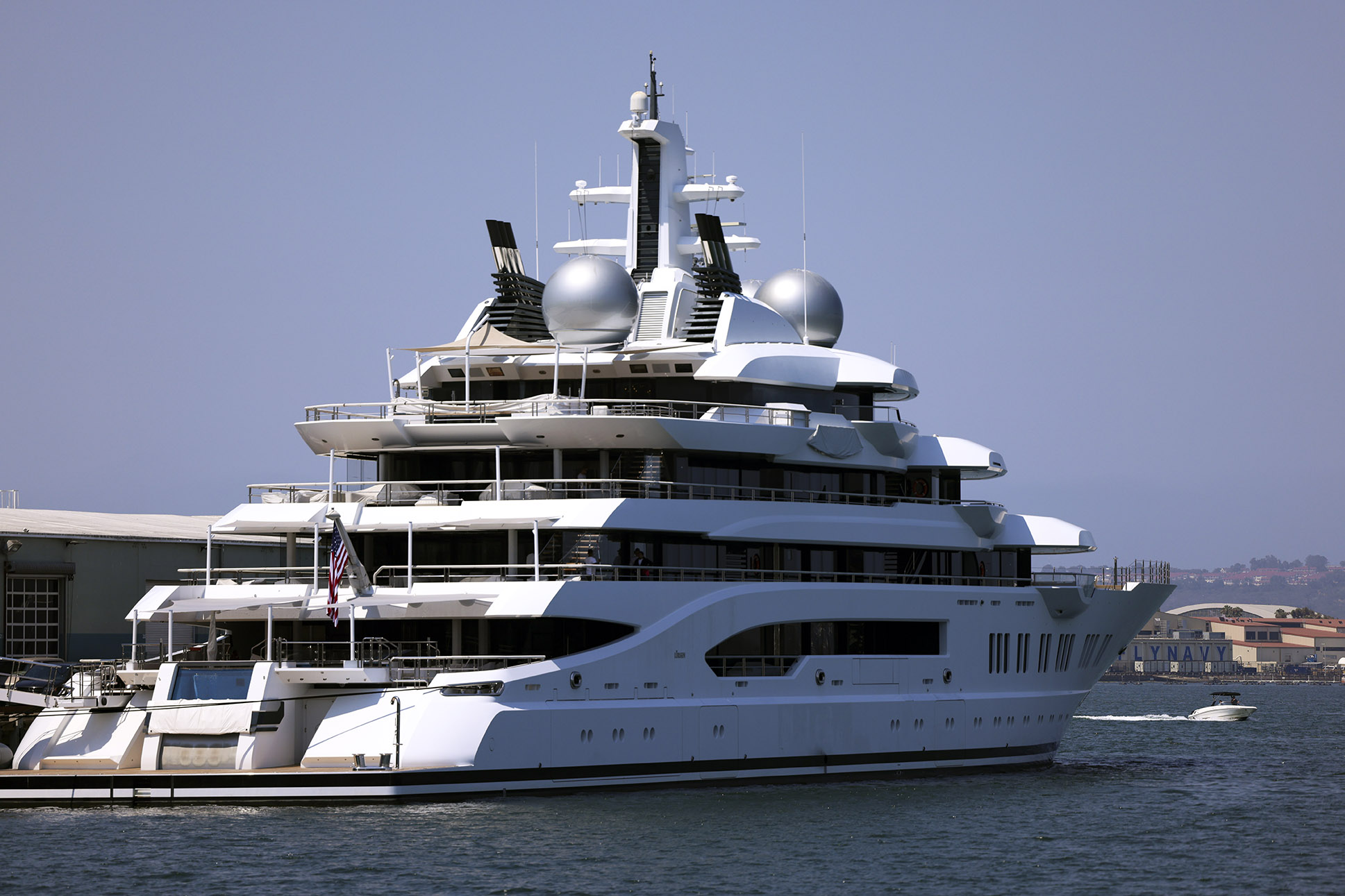 Сулейман Керимов