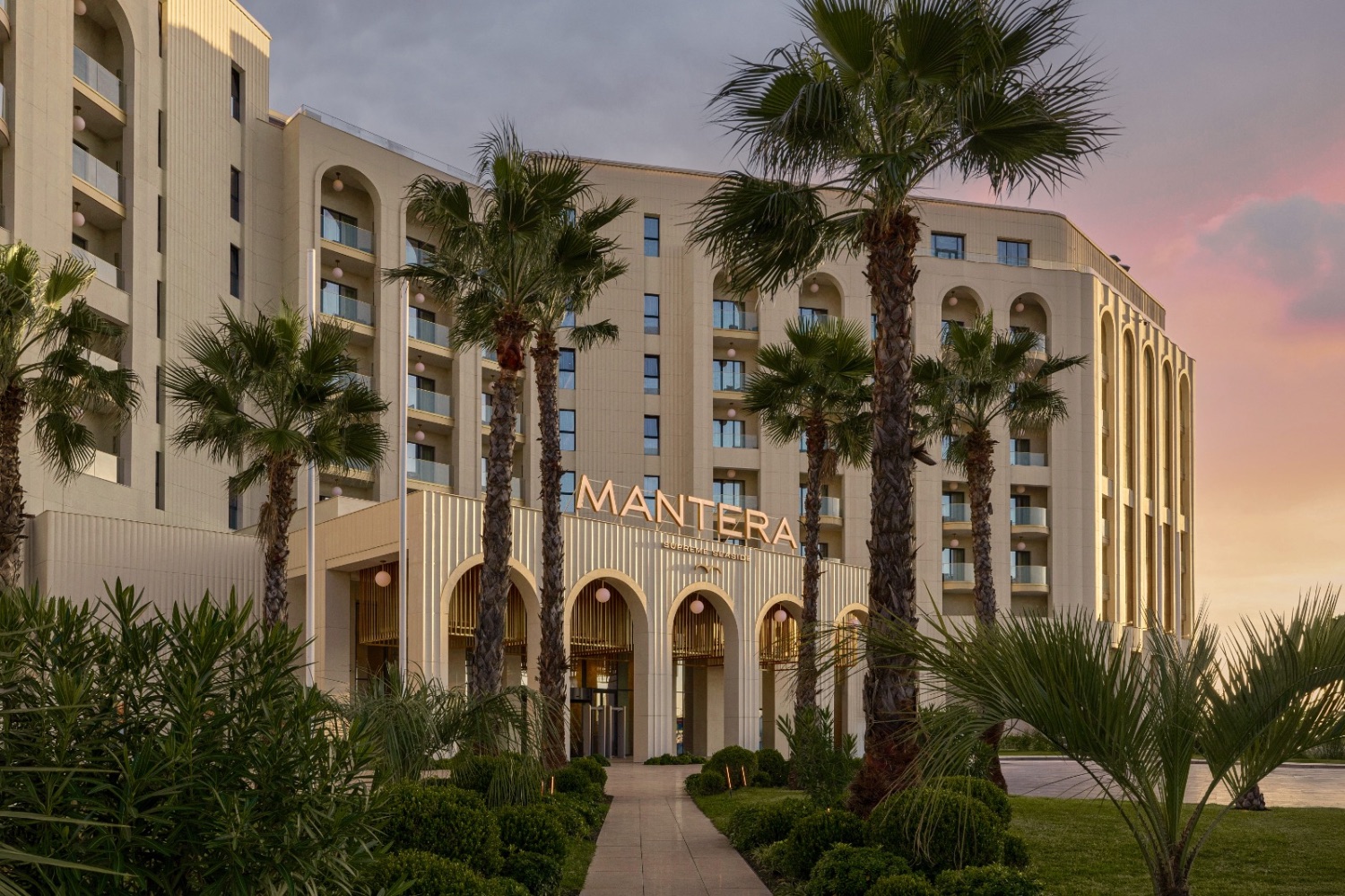 Новогодняя программа в Mantera Supreme