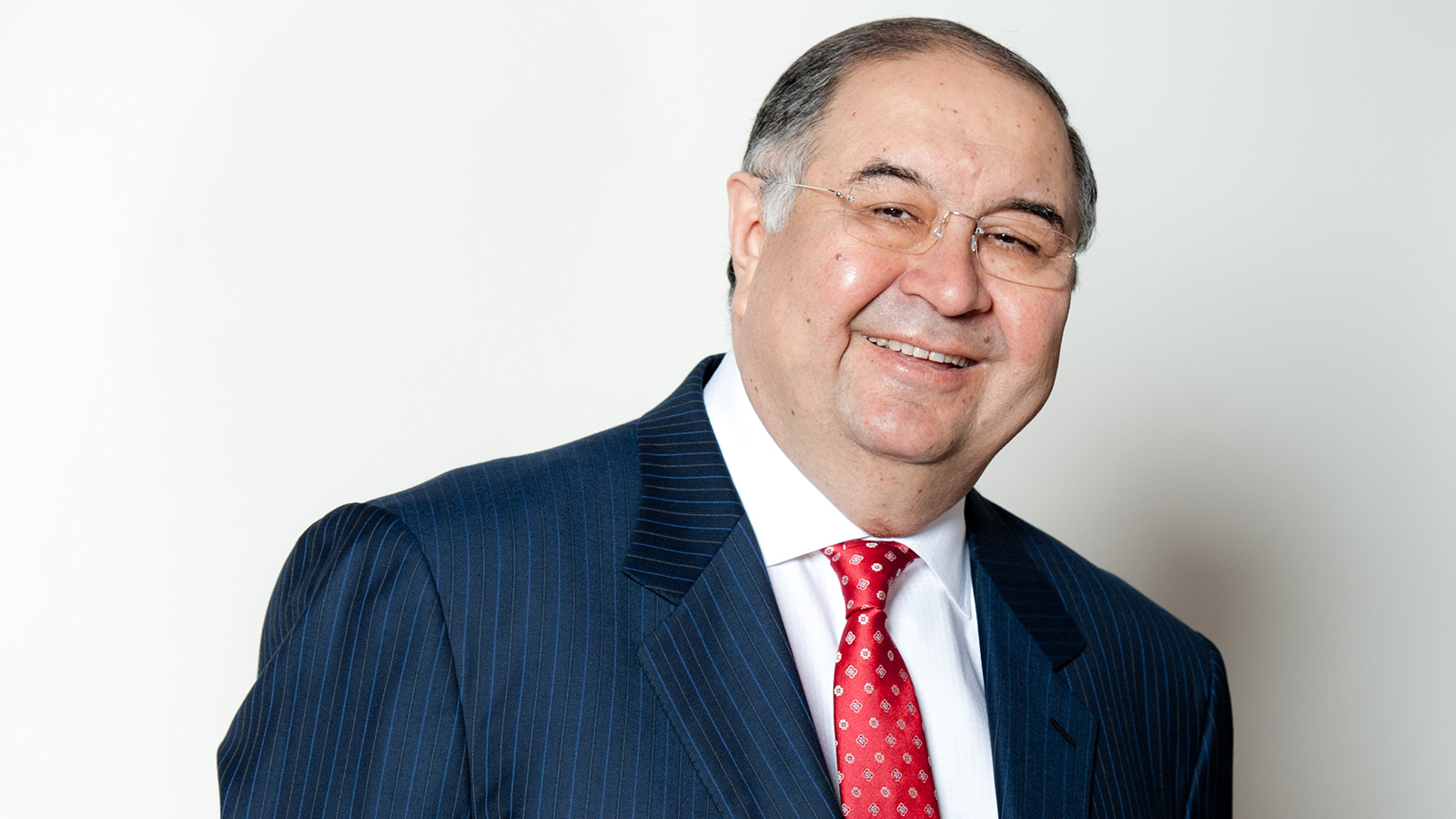 Неделя миллиардера: Фридман против всех, подарок Усманова, Лукойл вместо порно