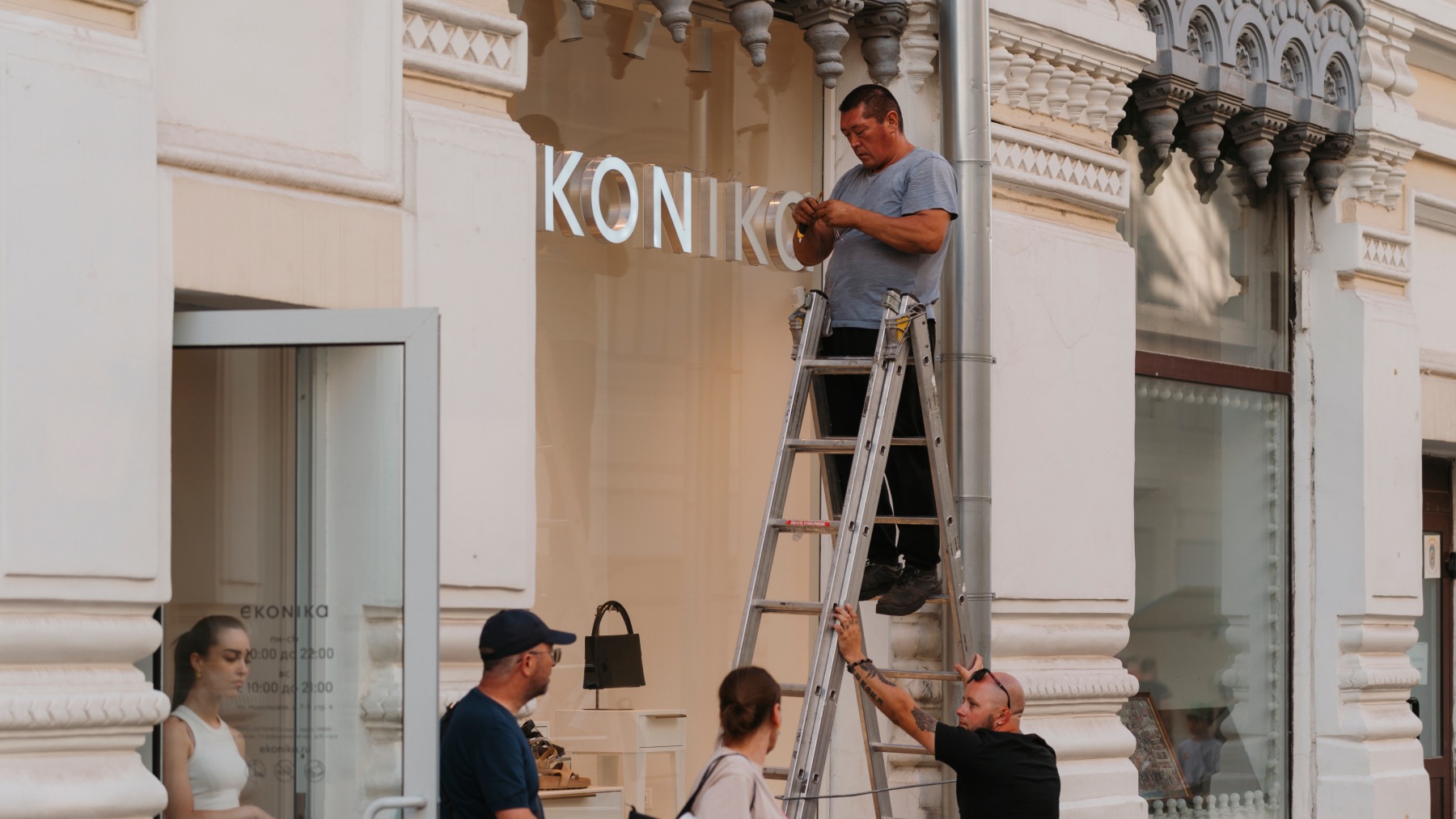 Рост ставки НДС и русификация вывесок: какие законы ждут малый бизнес в 2026 году