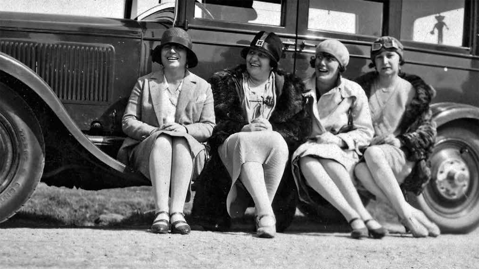 Время сверхскоростей: какими были мода, спорт и автомобили в ревущие двадцатые