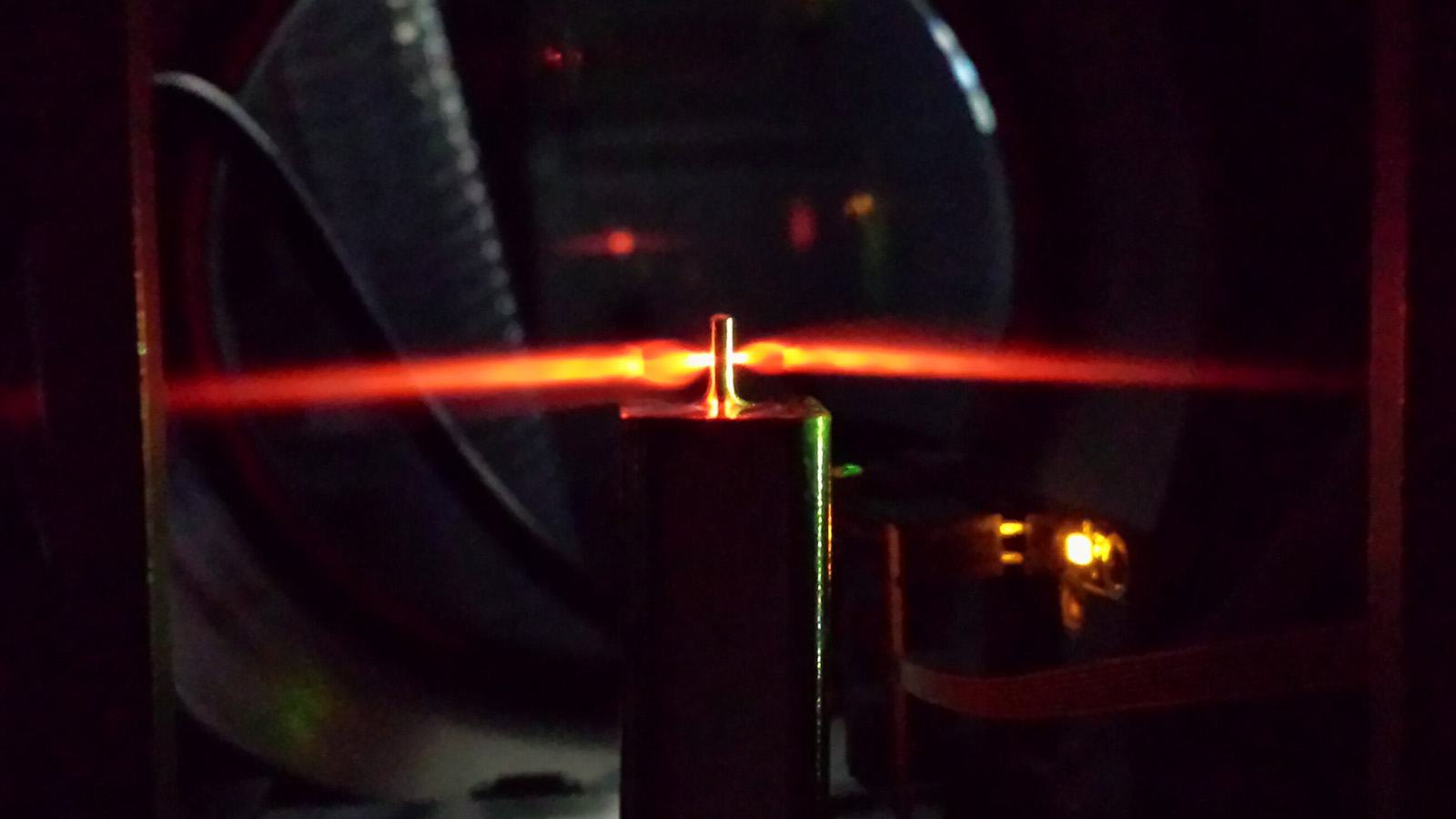 Мгновение как вечность: зачем физикам самый короткий импульс излучения