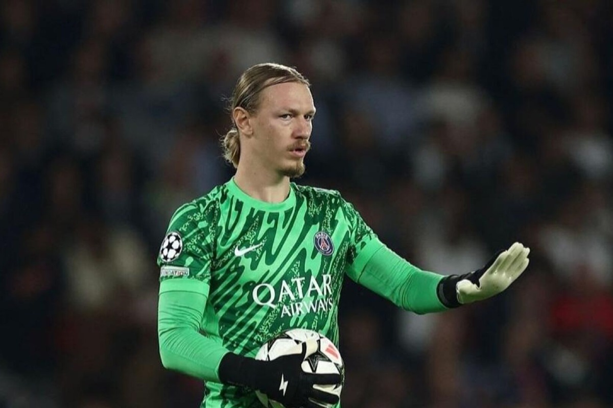 Матвей Сафонов