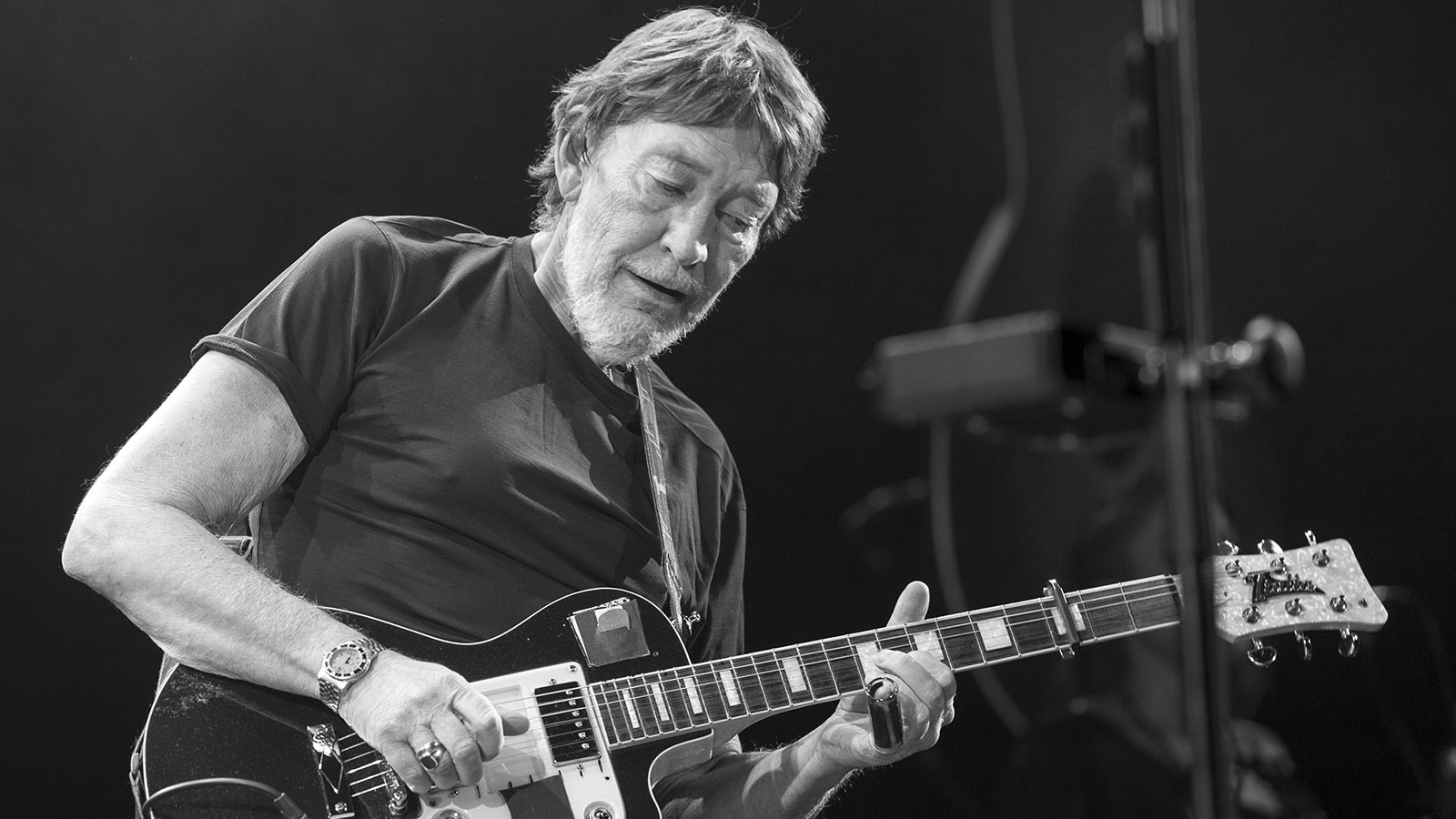 Умер певец и гитарист Крис Ри