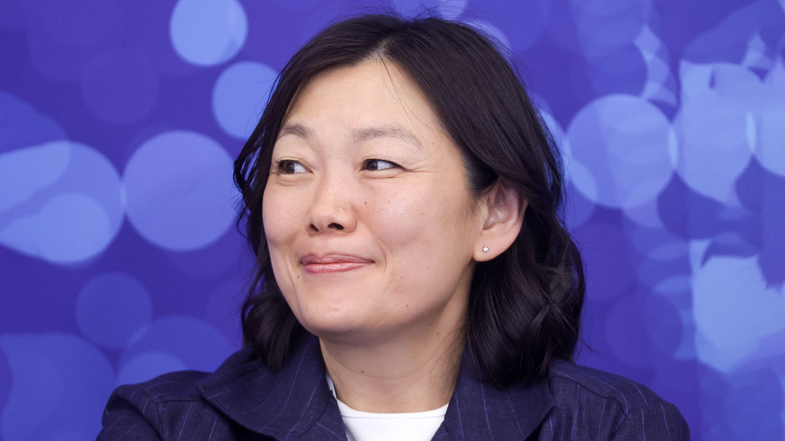 Неделя миллиардера: кейтеринг Татьяны Ким, русский ИИ Дерипаски, дети для Дурова