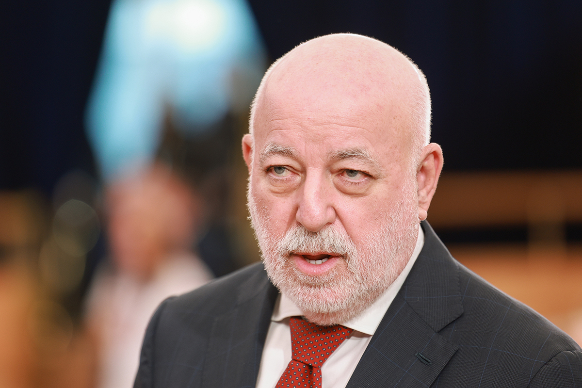 Виктор Вексельберг