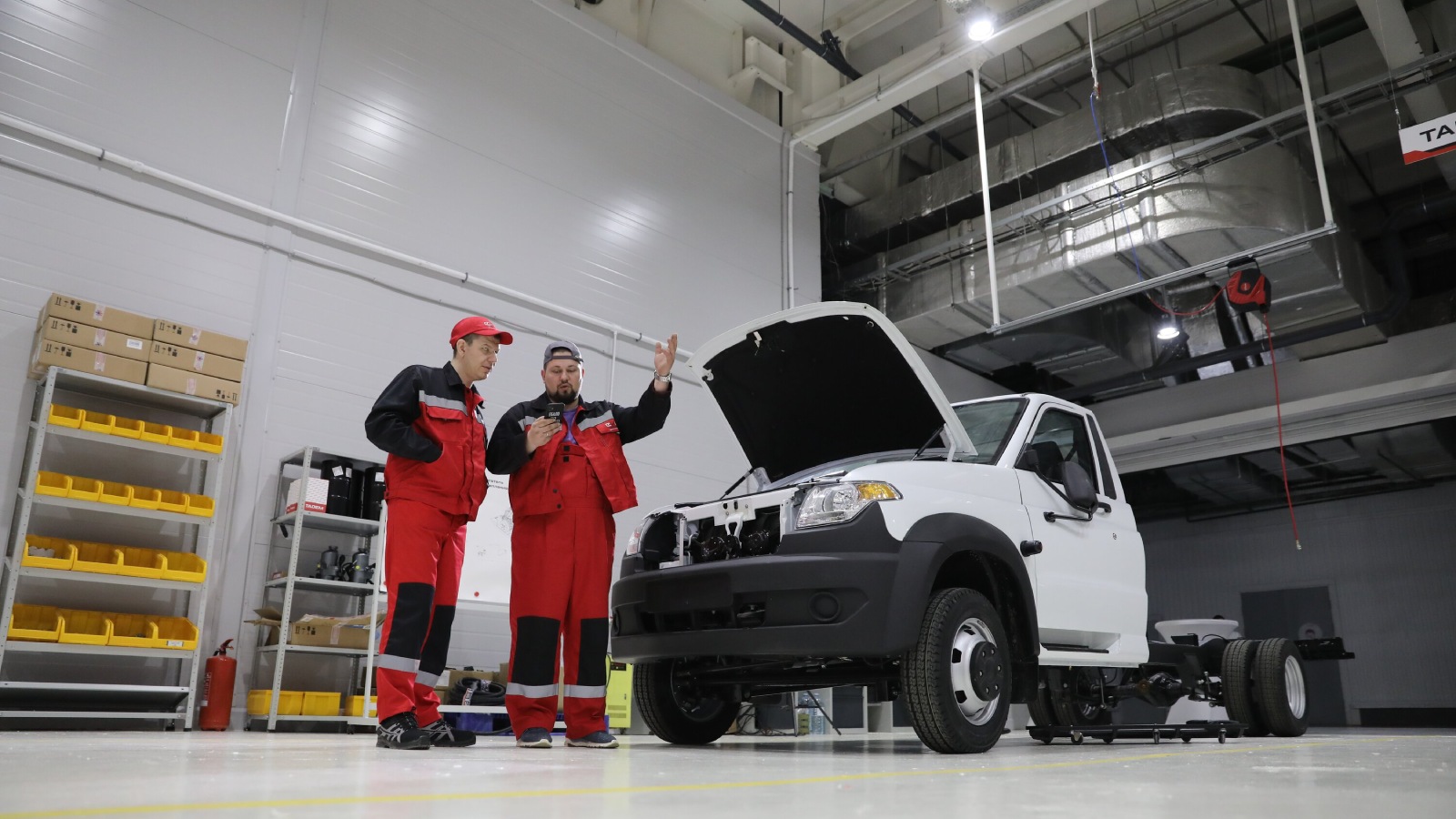 Оптимизм бизнеса в отношении делового климата в России сократился до минимума за год