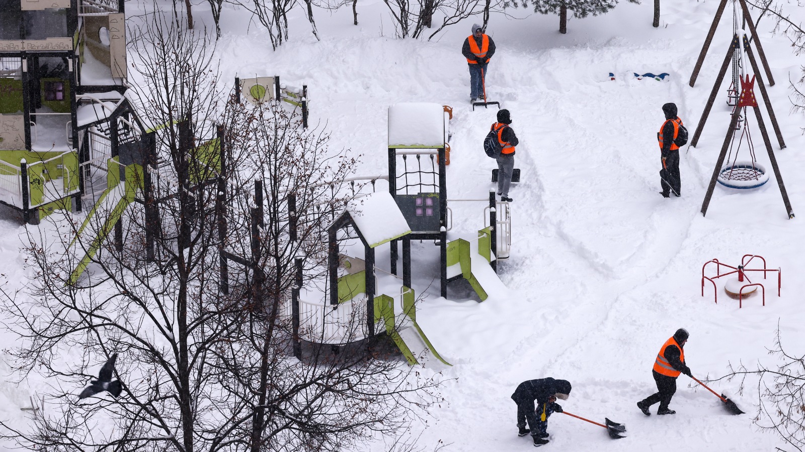 Последствия снегопадов в Москве