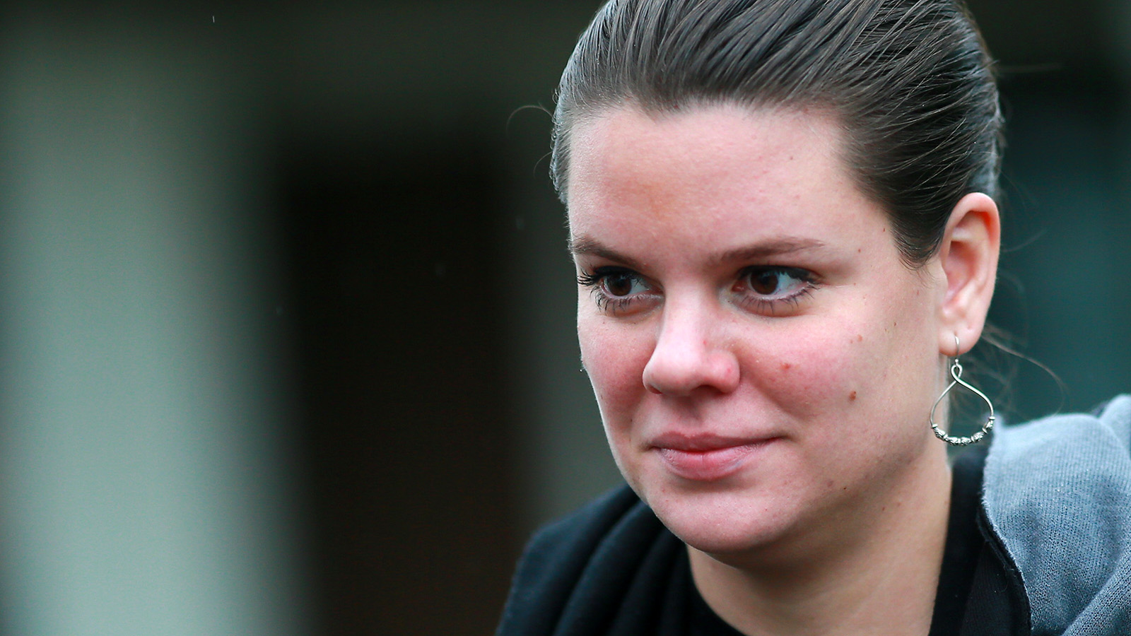 Поэтессу Веру Полозкову объявили в розыск